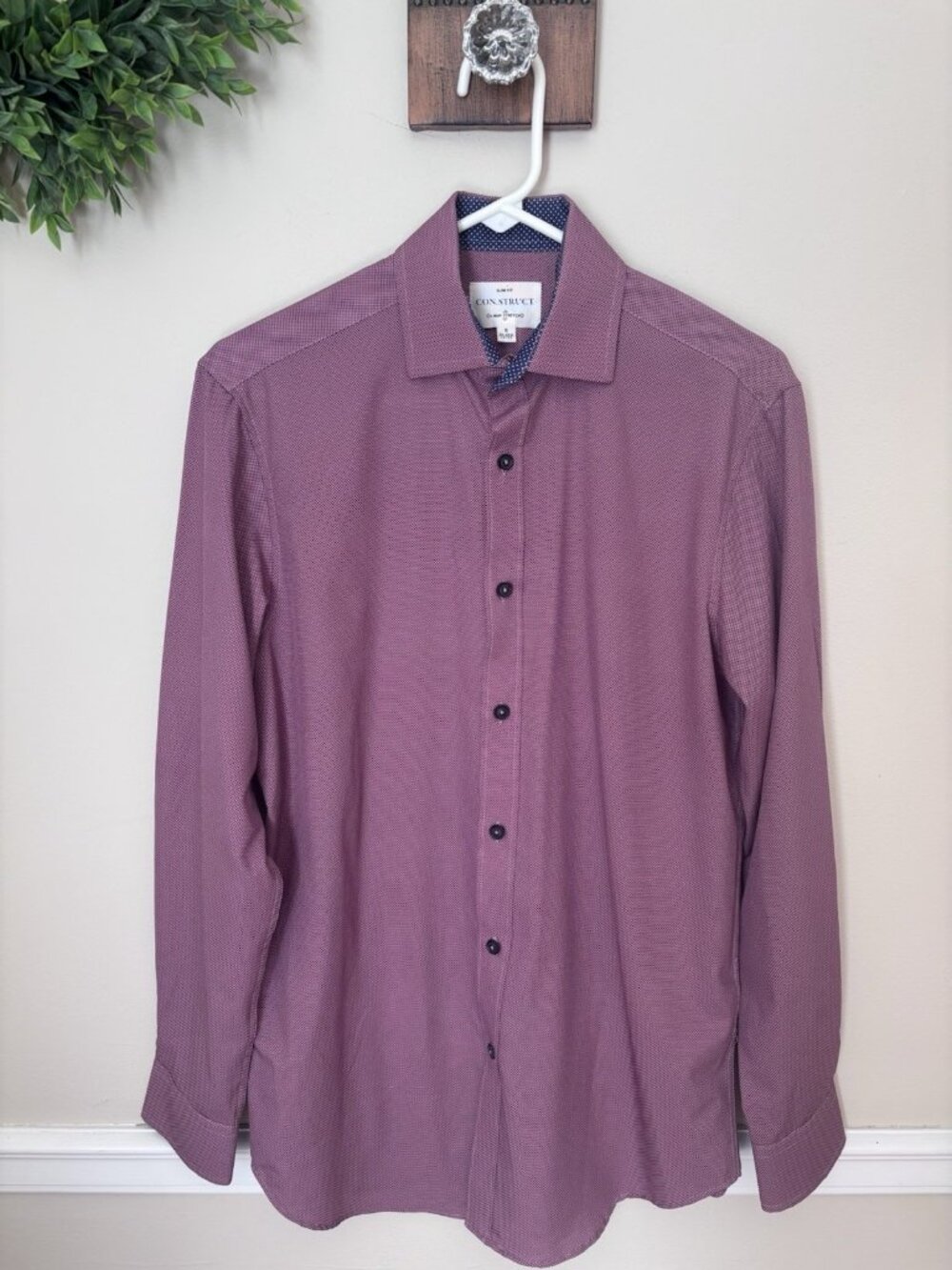 Construct Size S Slim Fit Long Sleeve Shirt 4-Way Stretch Burgundy Flip Cuff